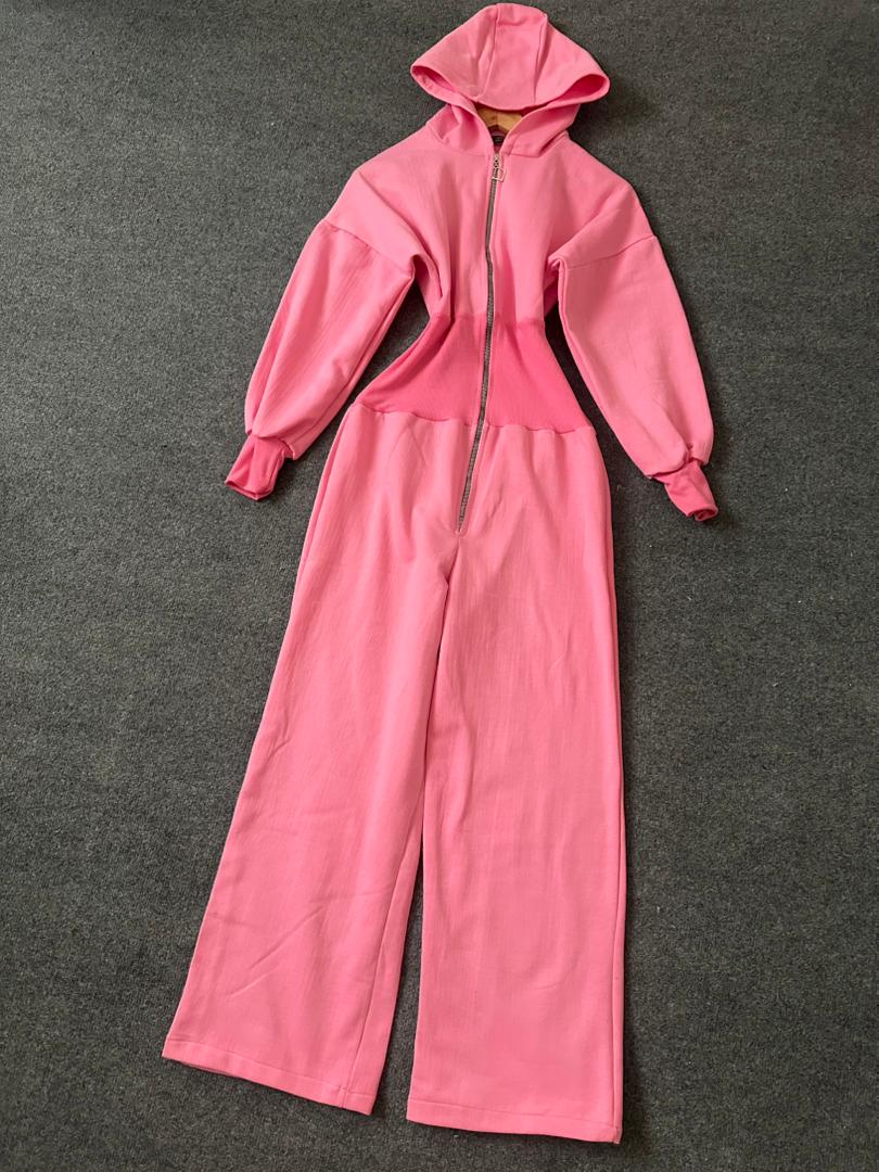 WhatsApp Image 2025-12-14 at 16.32.00 (1)